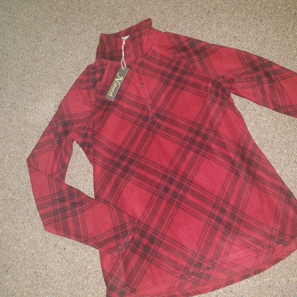 Fleece pullover - Picture 2 of 3